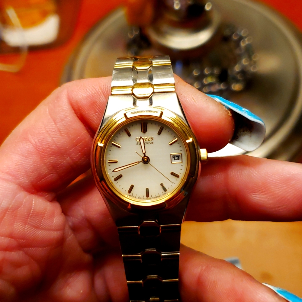 Citizens Eco Drive Stainless steel. Citizen Band China